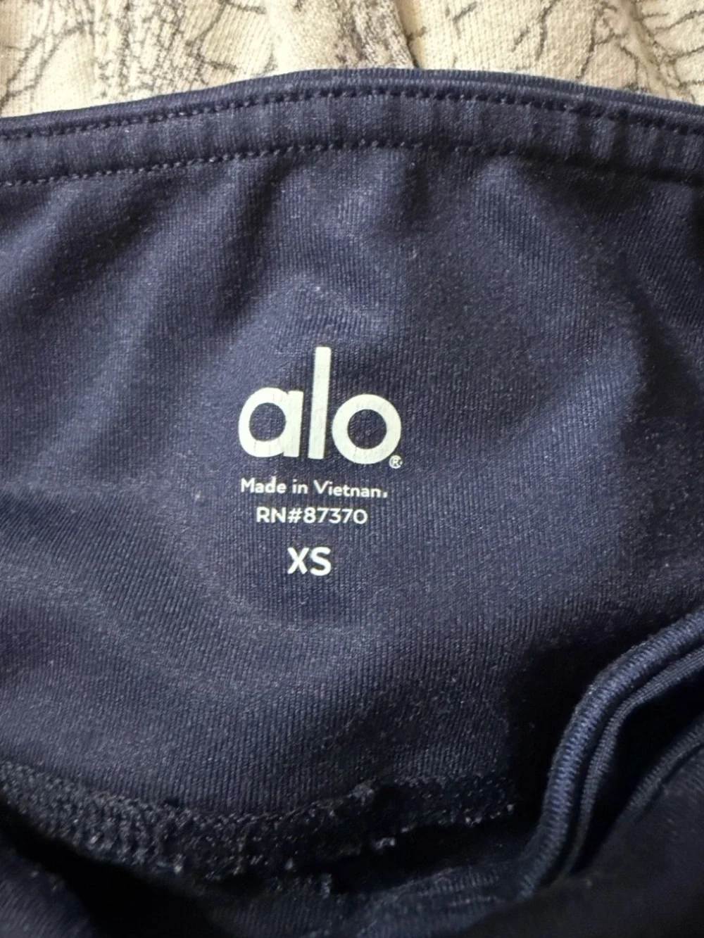 Alo Yoga $130 Goddess Legging Ltd Edition Blue Tail‎ Feathers Blue Sz XS EUC